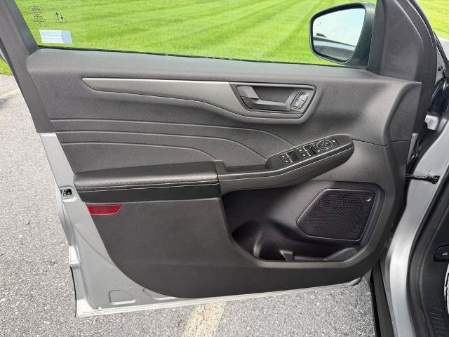 Certified 2024 Ford Escape Active AWD/4WD image 13
