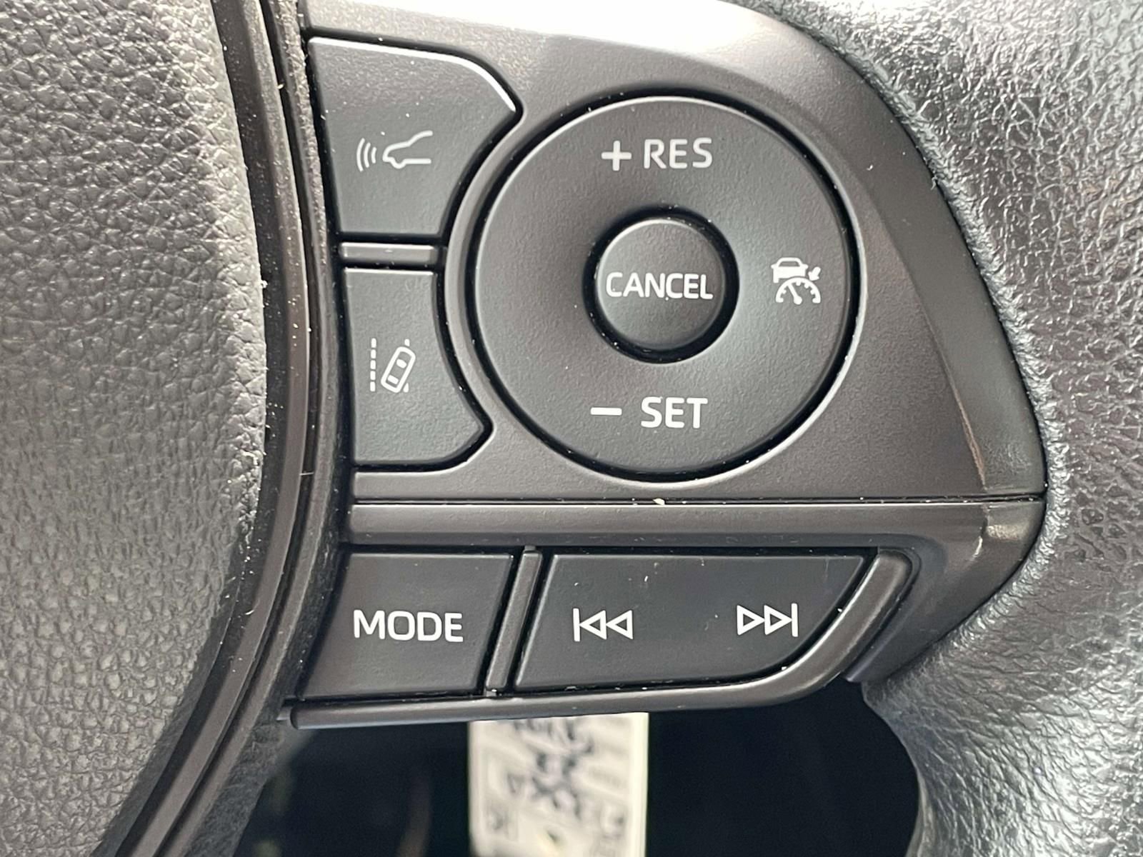 Used 2022 Toyota Corolla L FWD image 22