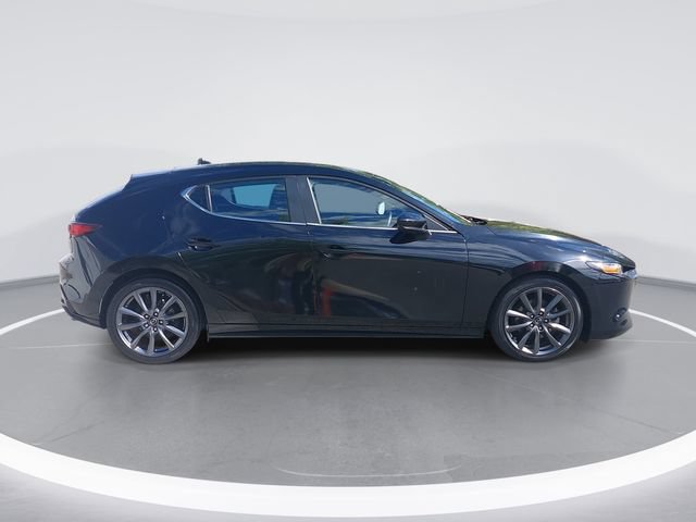 Used 2019 MAZDA MAZDA3 AWD Hatchback w/ Preferred Pkg image 6