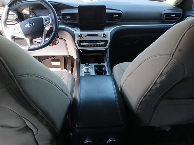 Certified 2021 Ford Explorer XLT image 9