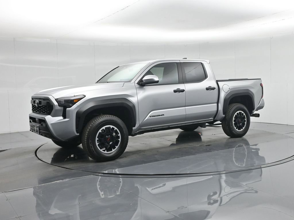 Used 2024 Toyota Tacoma TRD Off-Road image 26