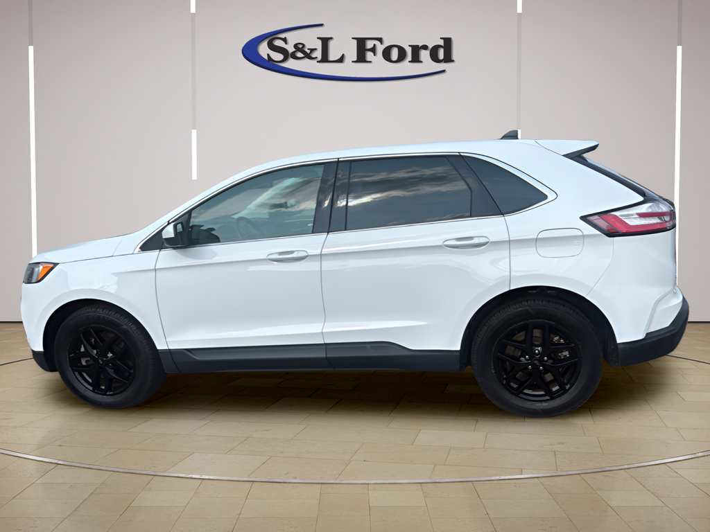 Certified 2024 Ford Edge SEL AWD/4WD image 4