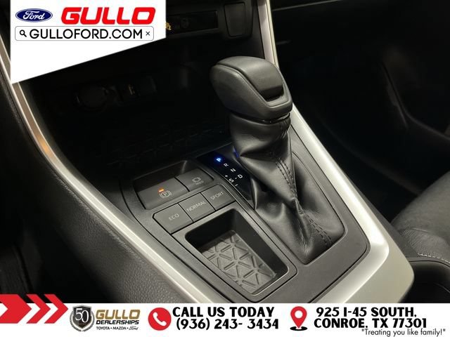 Used 2019 Toyota RAV4 LE FWD image 27