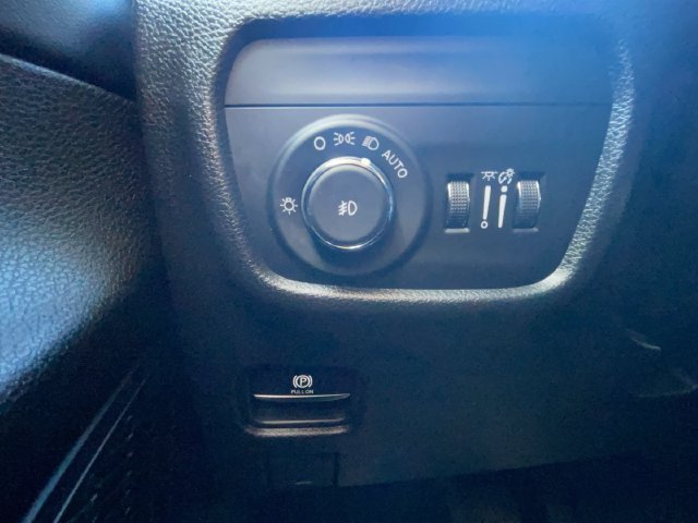 Used 2023 Jeep Grand Cherokee Limited AWD/4WD image 20
