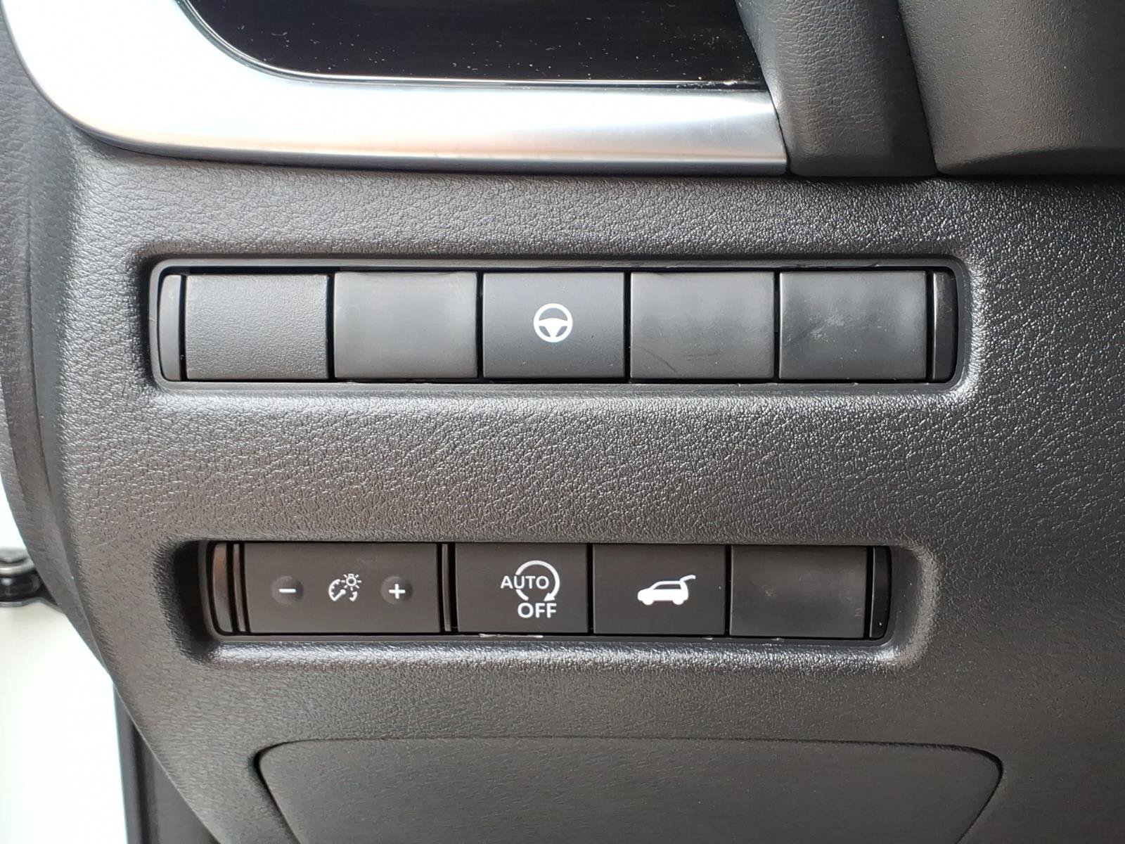 Used 2023 Nissan Rogue SL AWD/4WD image 23