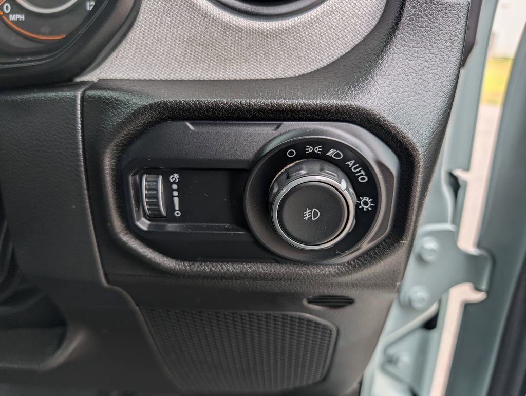 Used 2024 Jeep Wrangler Unlimited Sport w/ Convenience Group AWD/4WD image 21