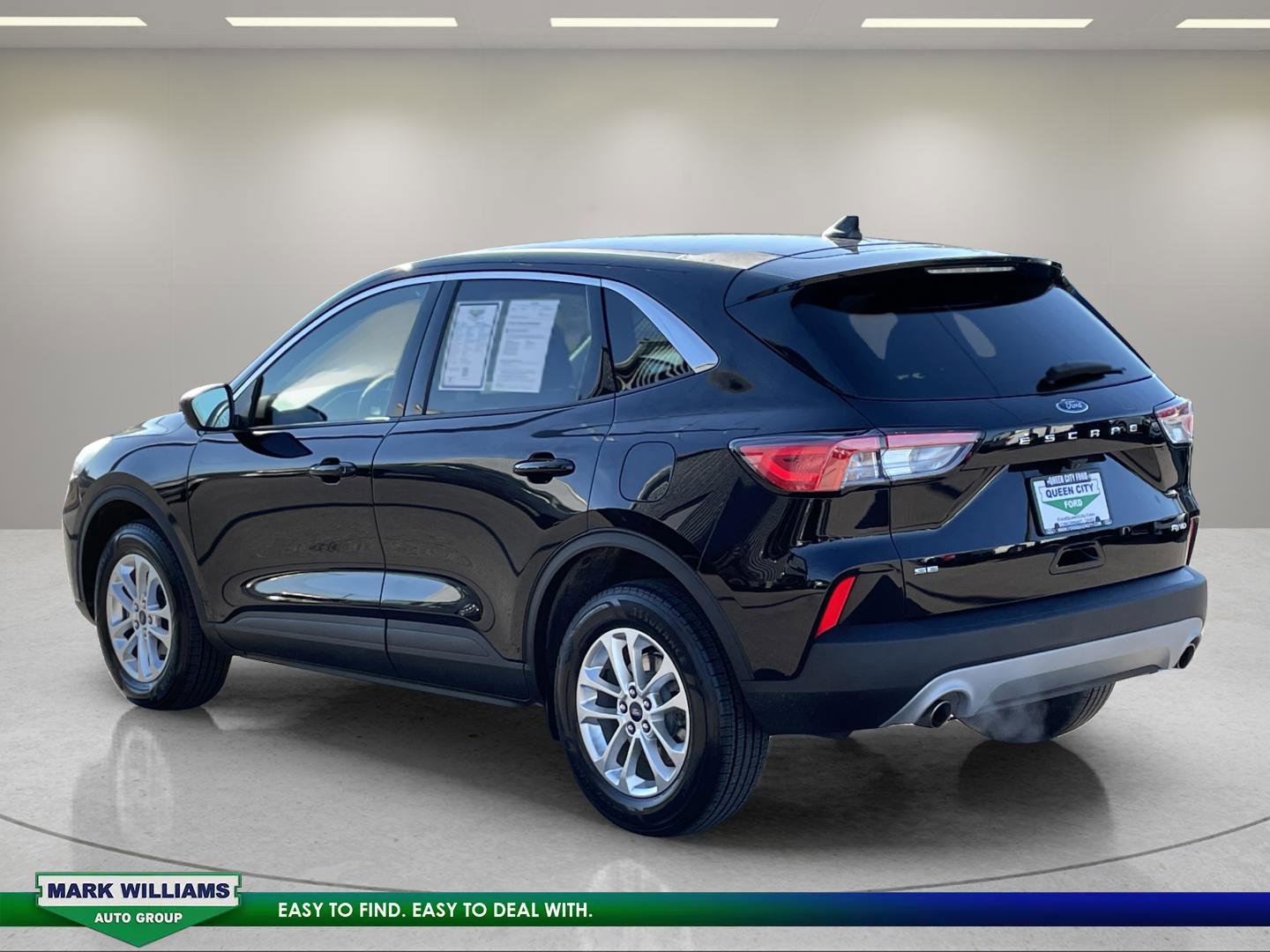 Certified 2022 Ford Escape SE w/ Cold Weather Package image 5