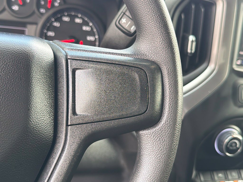 Used 2025 Chevrolet Silverado 1500 Custom RWD image 30