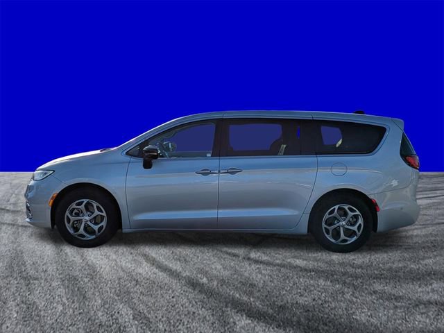 Used 2024 Chrysler Pacifica Limited FWD image 7