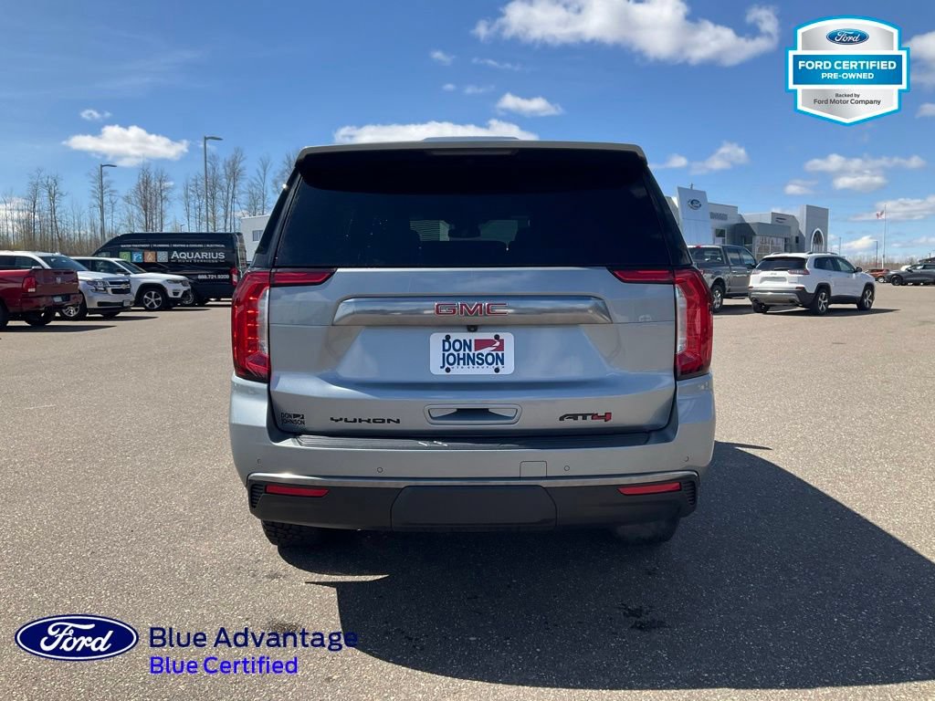 Used 2024 GMC Yukon AT4 w/ Technology Package AWD/4WD image 25
