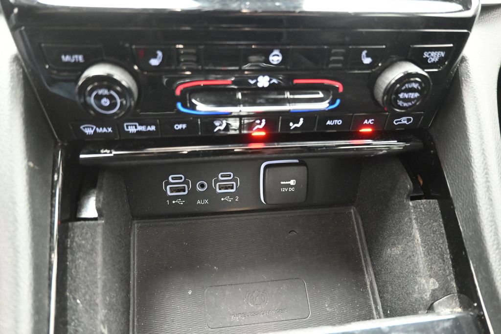 Used 2021 Jeep Grand Cherokee L Laredo AWD/4WD image 28