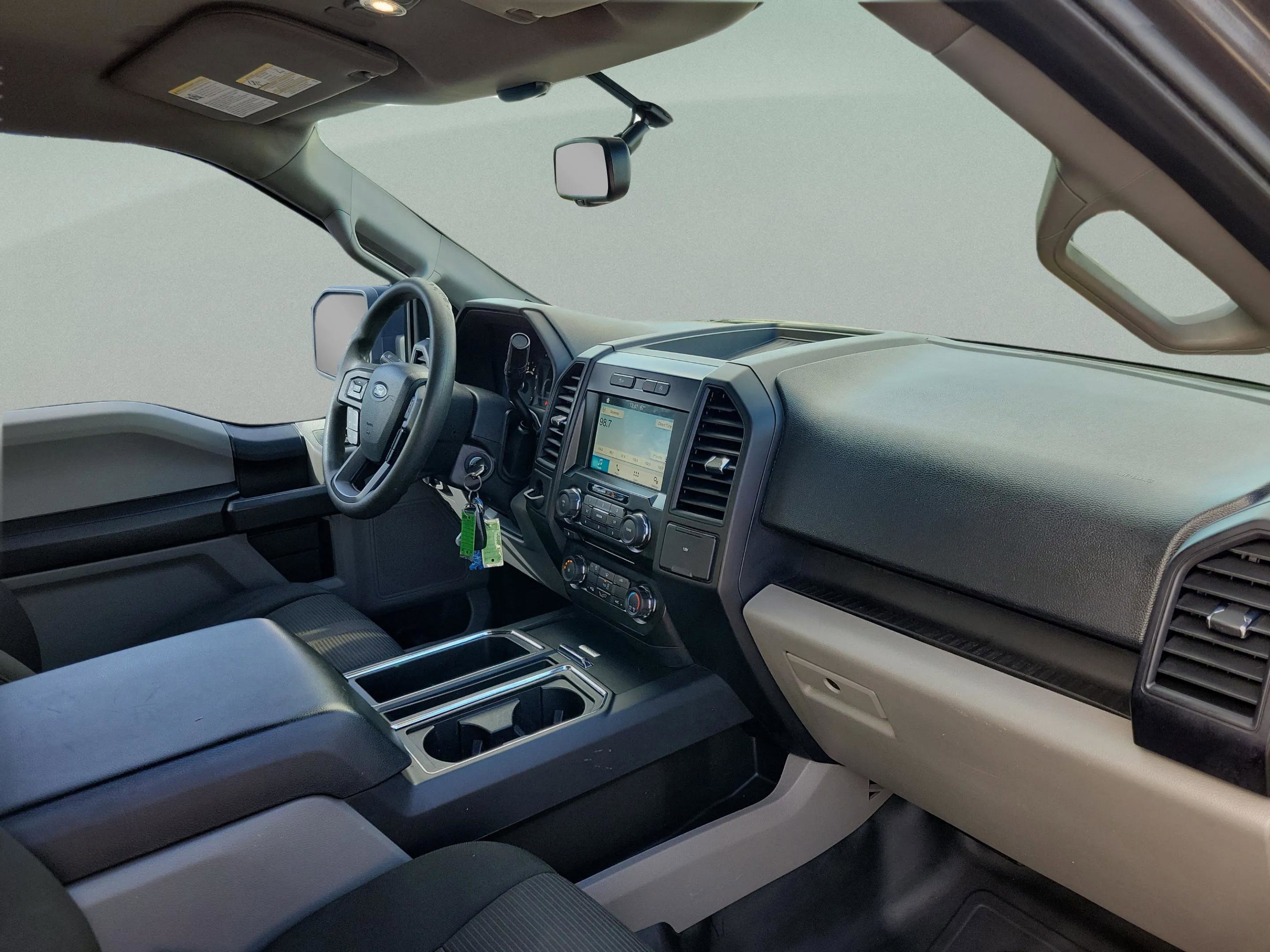 Certified 2017 Ford F150 XL w/ Equipment Group 101A Mid image 28