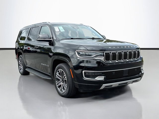 Used 2024 Jeep Wagoneer L Series II AWD/4WD image 35