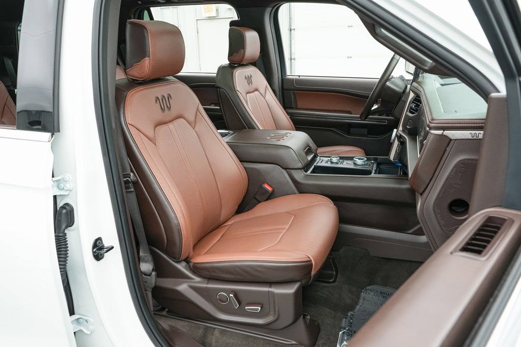 Certified 2024 Ford Expedition King Ranch AWD/4WD image 30