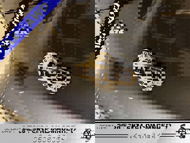 Used 2021 Toyota Venza XLE image 27