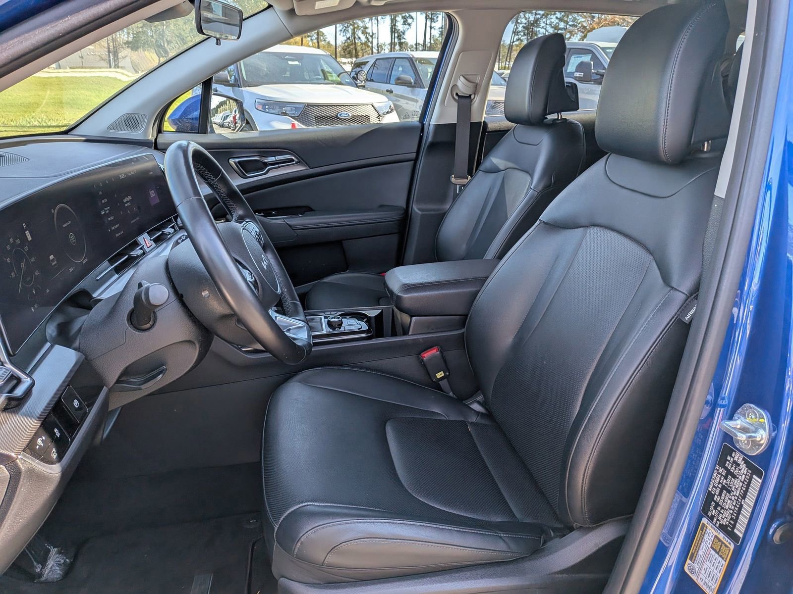 Used 2023 Kia Sportage SX image 11