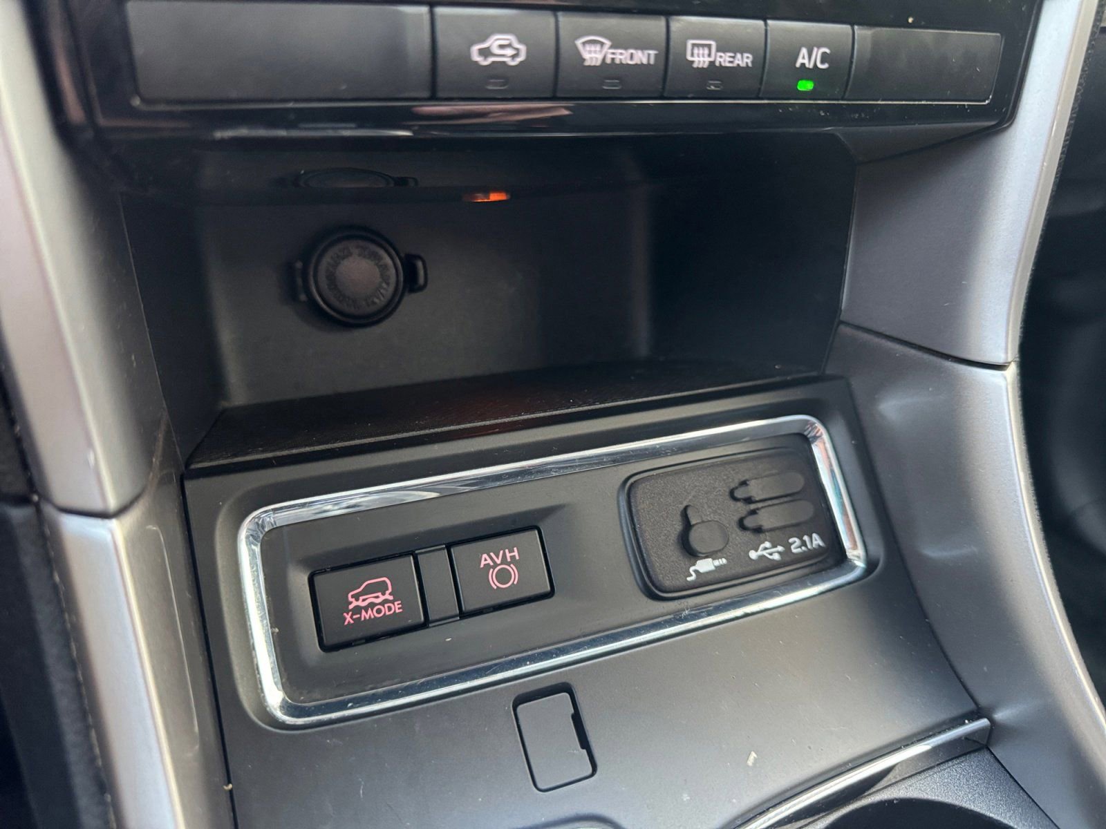 Used 2019 Subaru Ascent 8-Passenger image 21