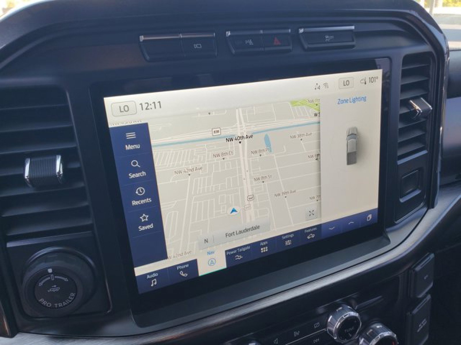 Certified 2022 Ford F150 Lariat w/ Equipment Group 502A High image 23