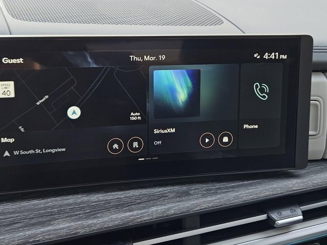 Used 2024 Hyundai Santa Fe Limited image 23