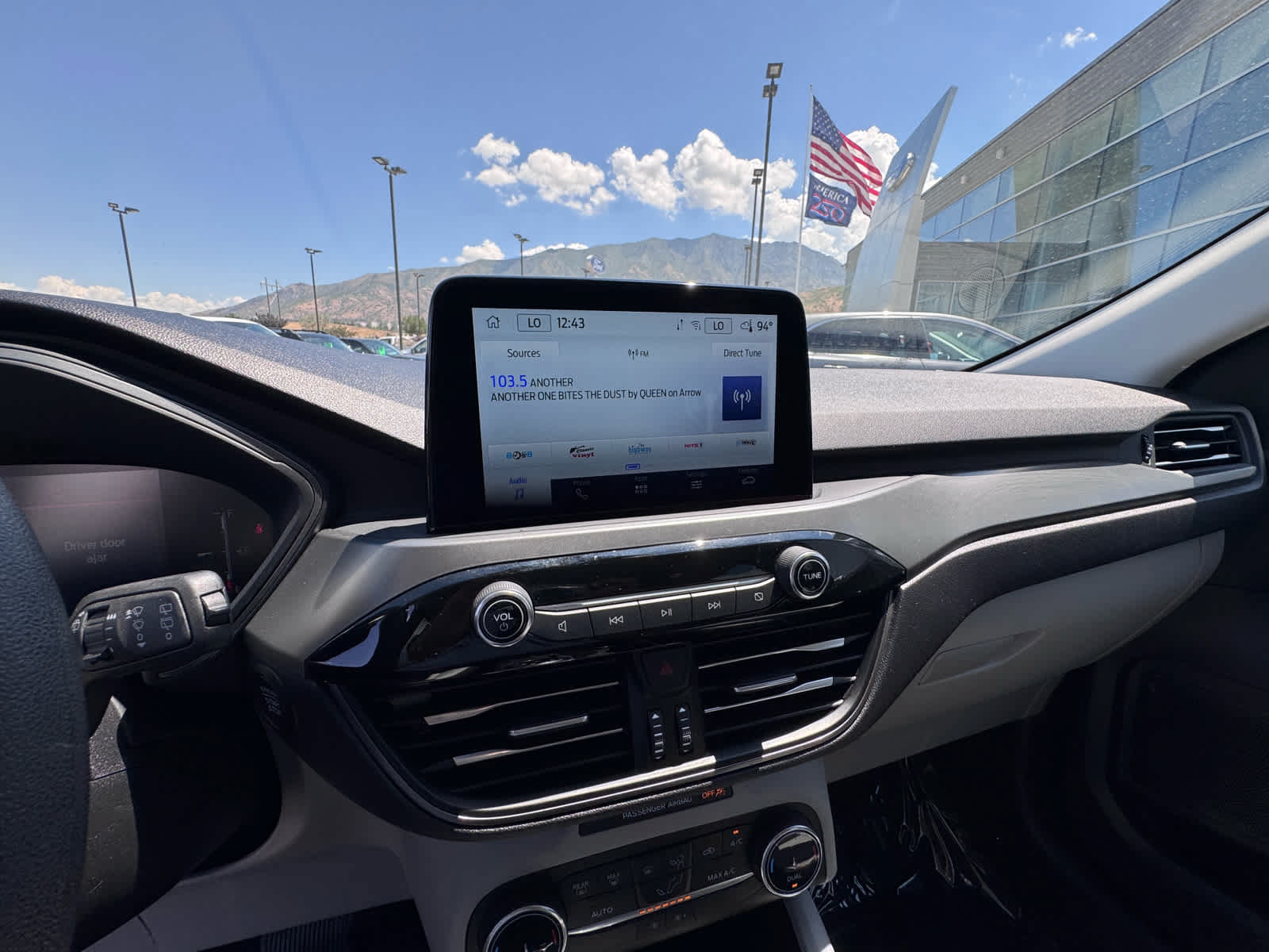 Certified 2025 Ford Escape Active AWD/4WD image 34