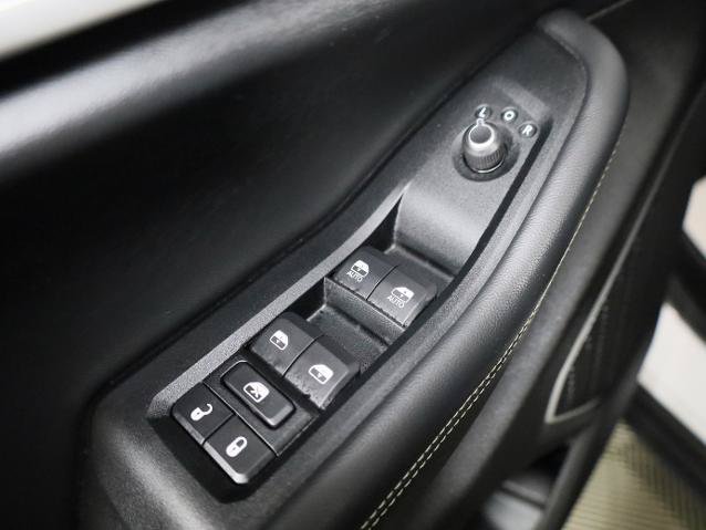 Used 2022 Jeep Grand Cherokee L Limited AWD/4WD image 23