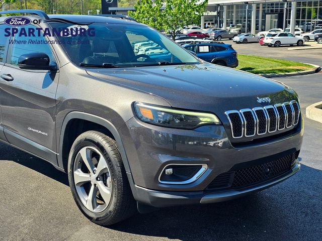 Used 2022 Jeep Cherokee Limited AWD/4WD image 2