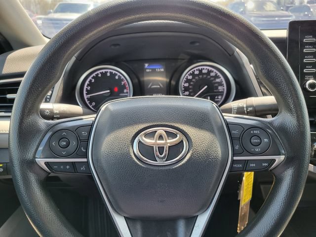 Used 2022 Toyota Camry LE FWD image 10