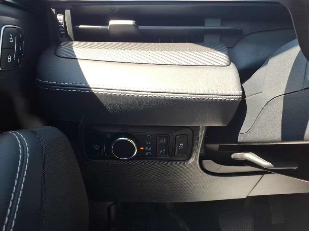 Certified 2024 Ford Mustang Mach-E Select w/ Comfort Package Lite AWD/4WD image 13