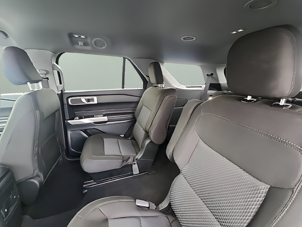 Certified 2024 Ford Explorer XLT AWD/4WD image 22