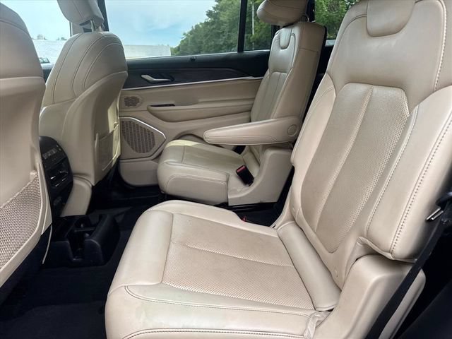 Used 2021 Jeep Grand Cherokee L Limited w/ Luxury Tech Group II AWD/4WD image 15