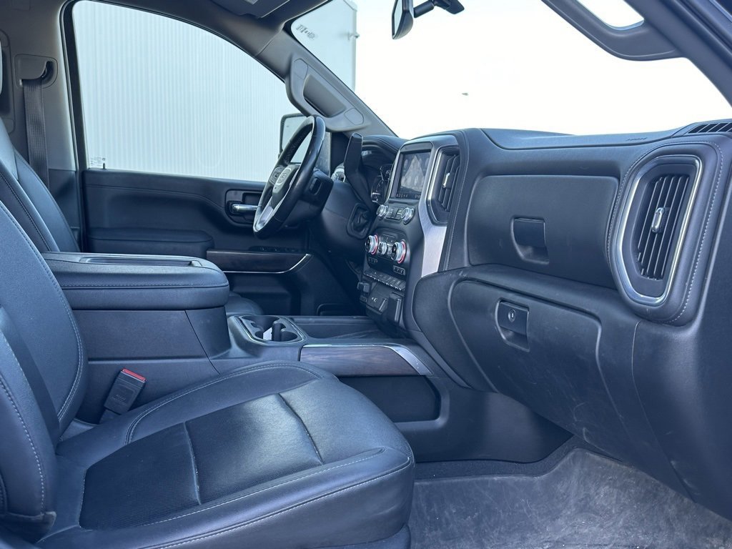 Used 2022 GMC Sierra 2500 SLT w/ SLT Premium Package image 21