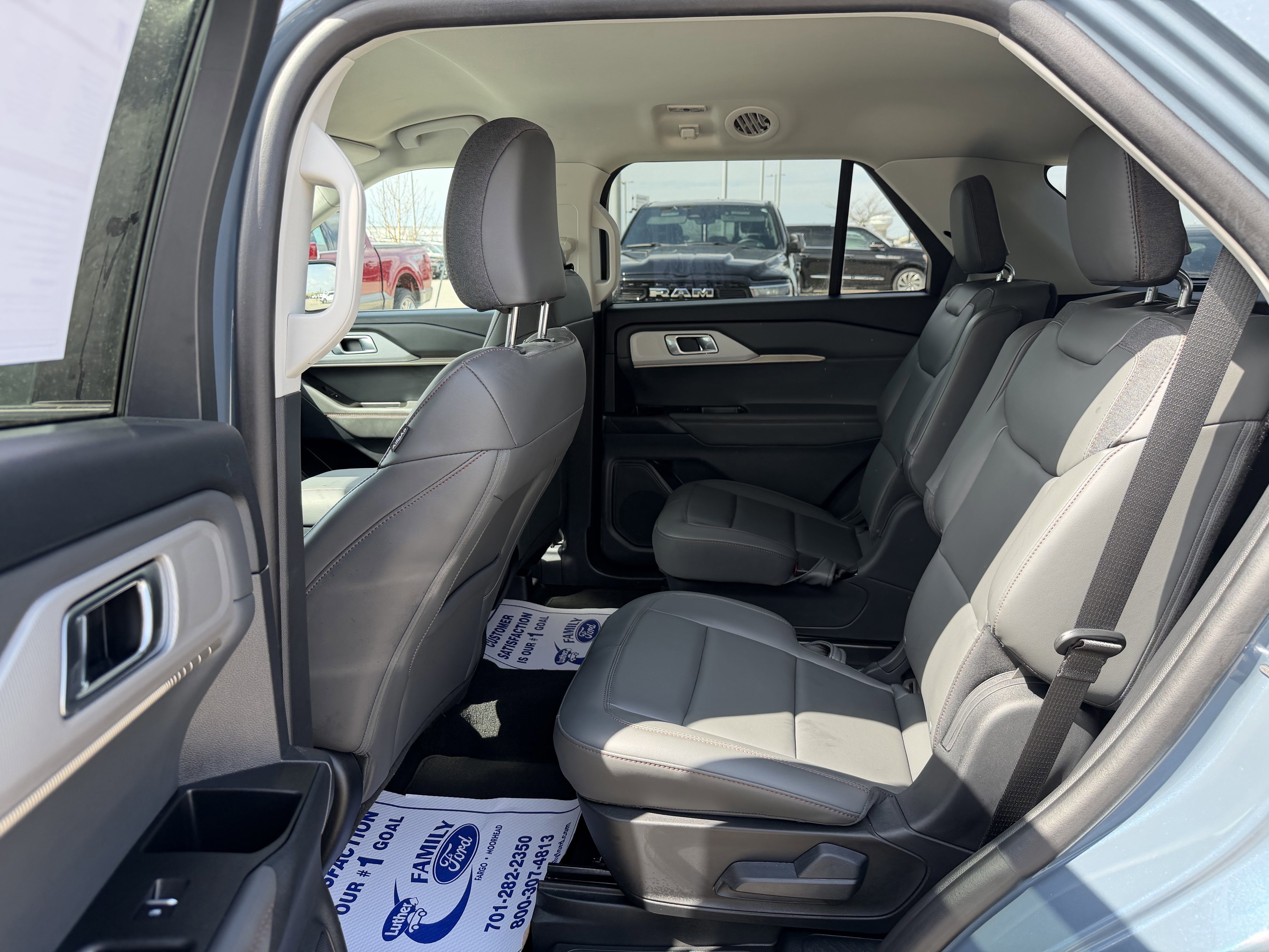 Certified 2025 Ford Explorer Active w/ Active Comfort Package AWD/4WD image 19