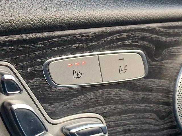 Used 2018 Mercedes-Benz E 300 4MATIC image 26