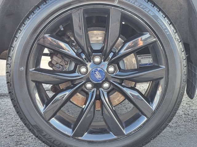 Certified 2019 Ford Escape SE FWD image 17