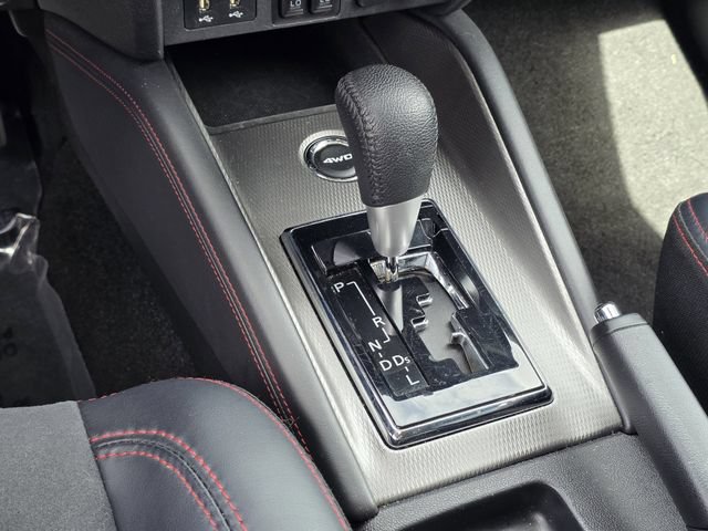 Used 2024 Mitsubishi Outlander Sport AWD image 21