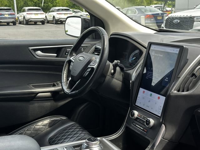 Certified 2023 Ford Edge Titanium AWD/4WD image 33