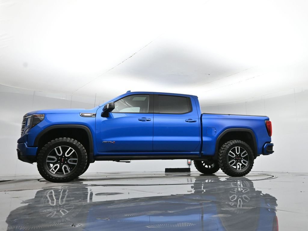 Used 2022 GMC Sierra 1500 AT4 w/ AT4 Preferred Package image 8