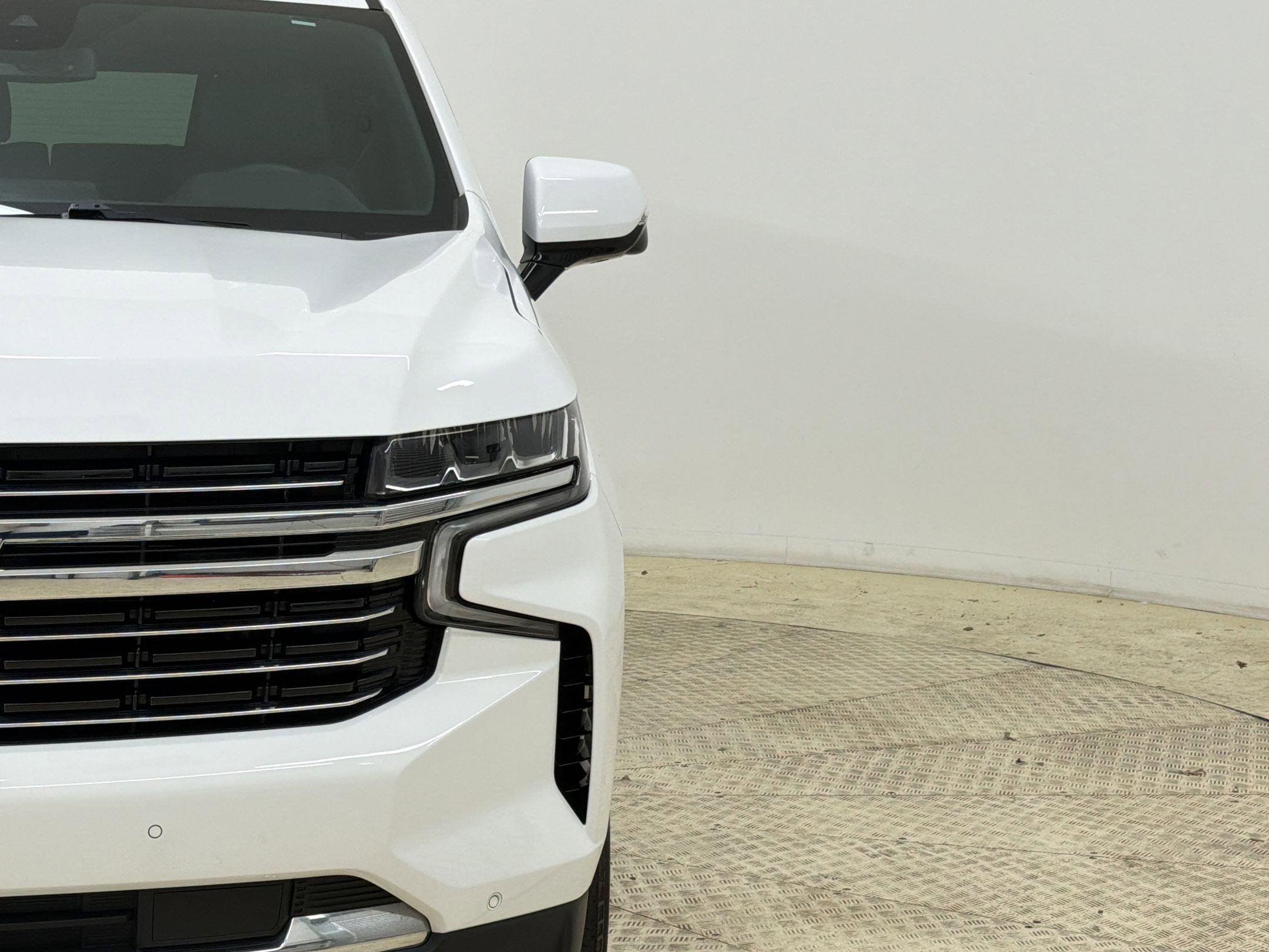 Used 2023 Chevrolet Tahoe LT w/ Luxury Package image 11
