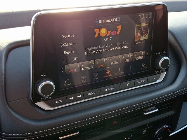 Used 2023 Nissan Rogue S image 18