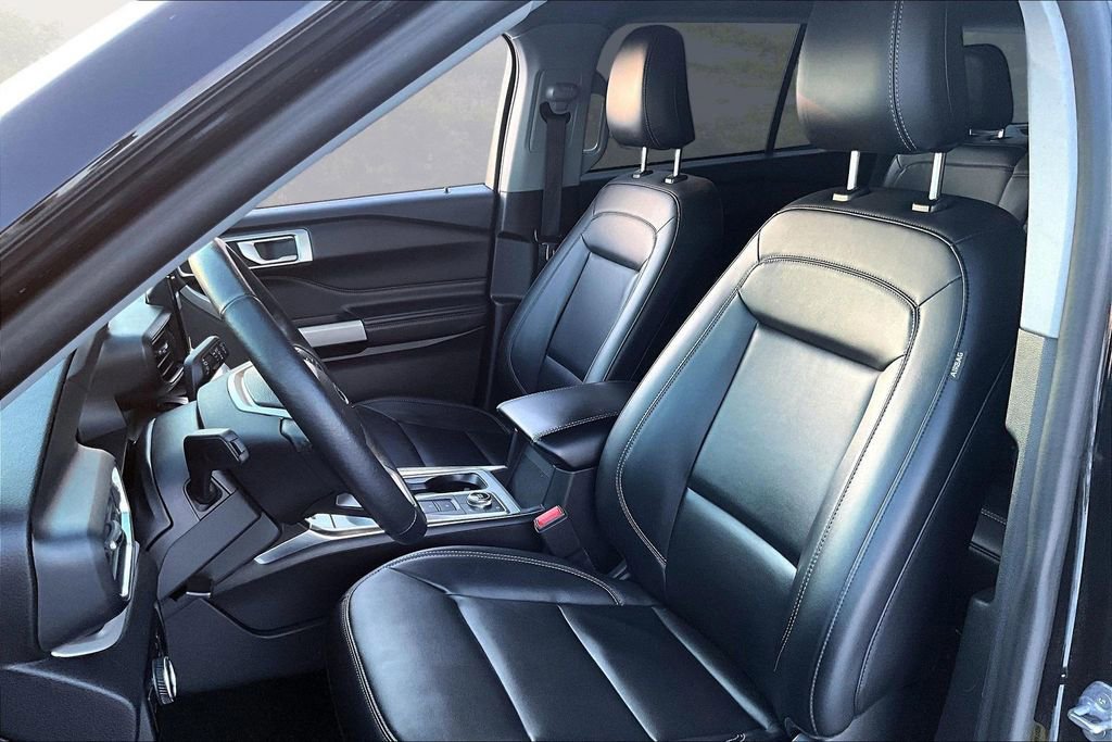 Certified 2023 Ford Explorer XLT w/ Equipment Group 202A image 24