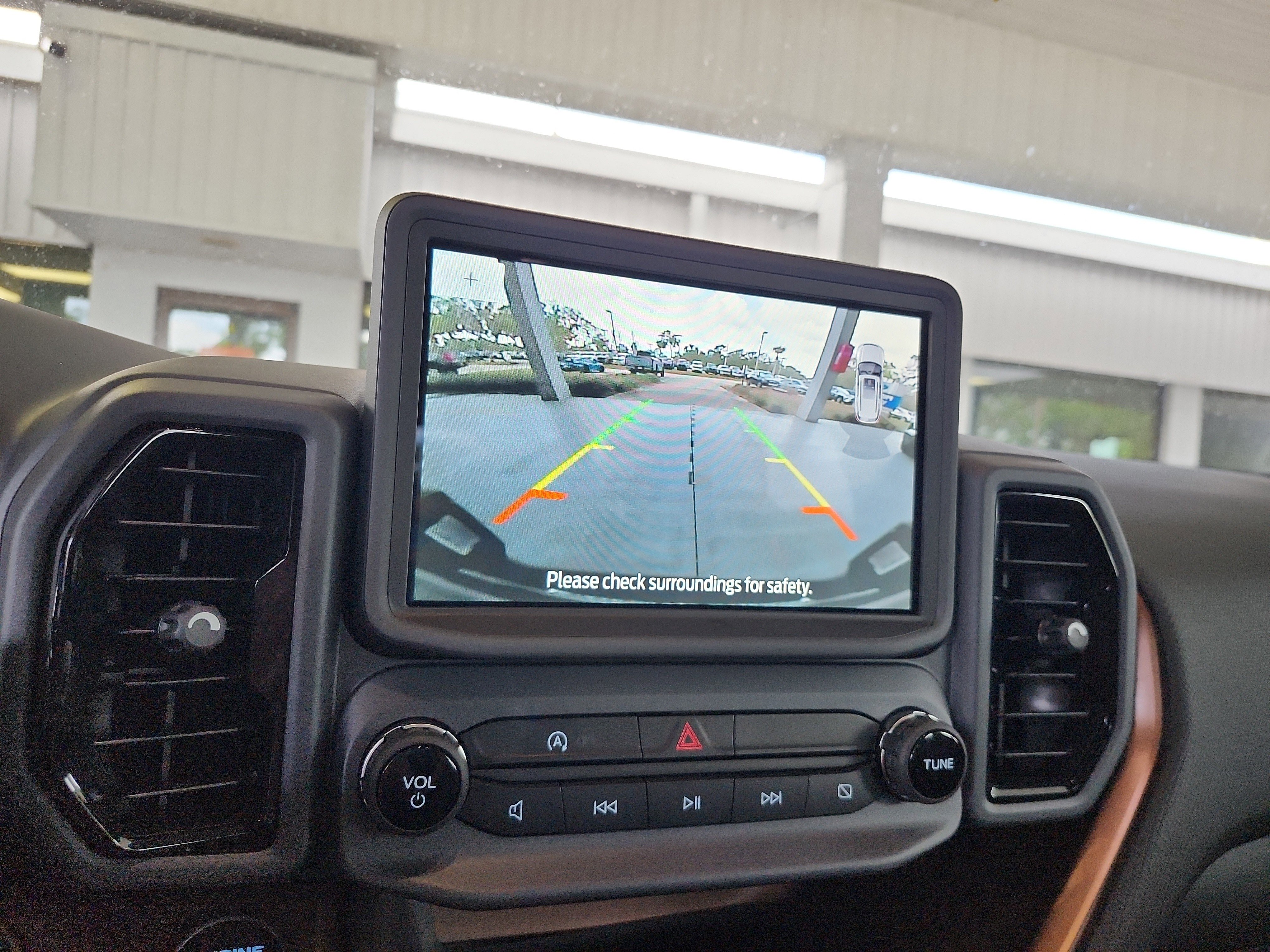 Certified 2024 Ford Bronco Sport Outer Banks w/ Tech Package image 29