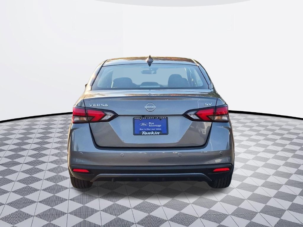 Used 2024 Nissan Versa SV w/ Trunk Package FWD image 5