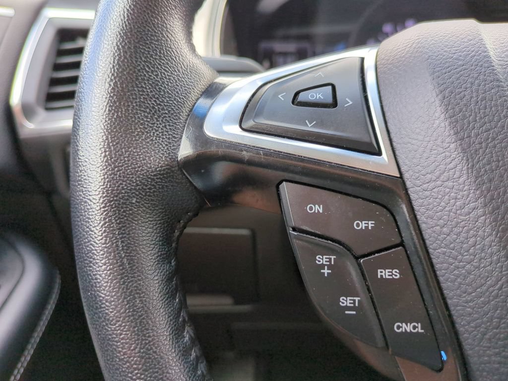Certified 2024 Ford Edge Titanium AWD/4WD image 27