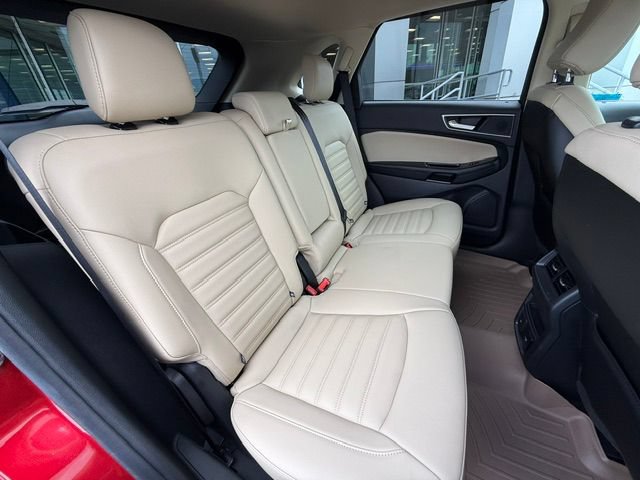 Certified 2020 Ford Edge SEL w/ Convenience Package FWD image 6