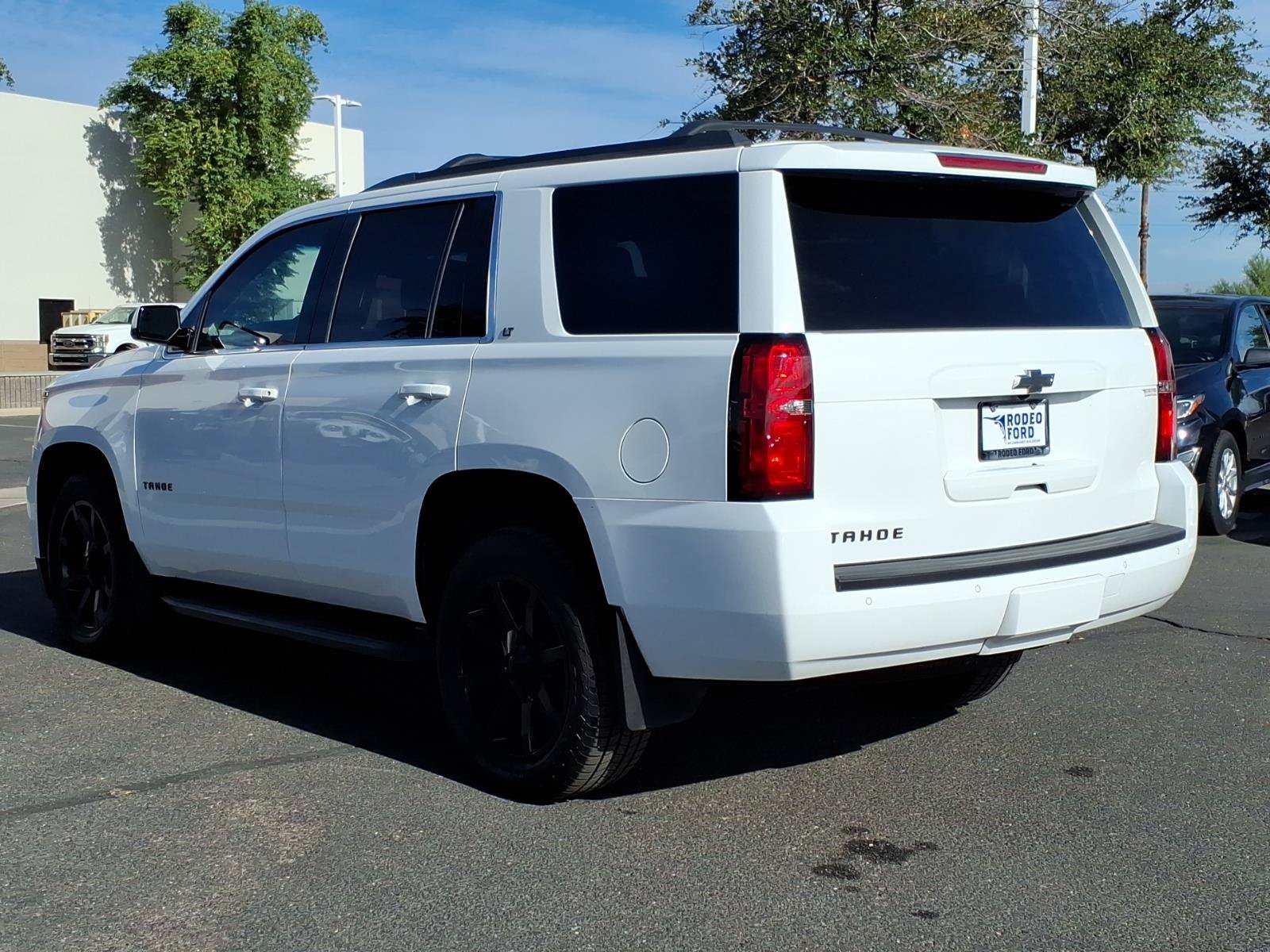 Used 2020 Chevrolet Tahoe LT RWD image 3