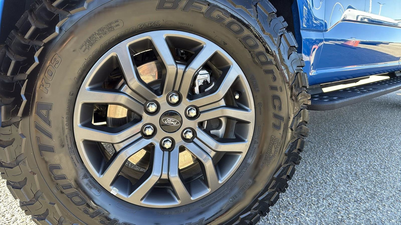 Certified 2021 Ford F150 Tremor w/ Equipment Group 402A High image 9