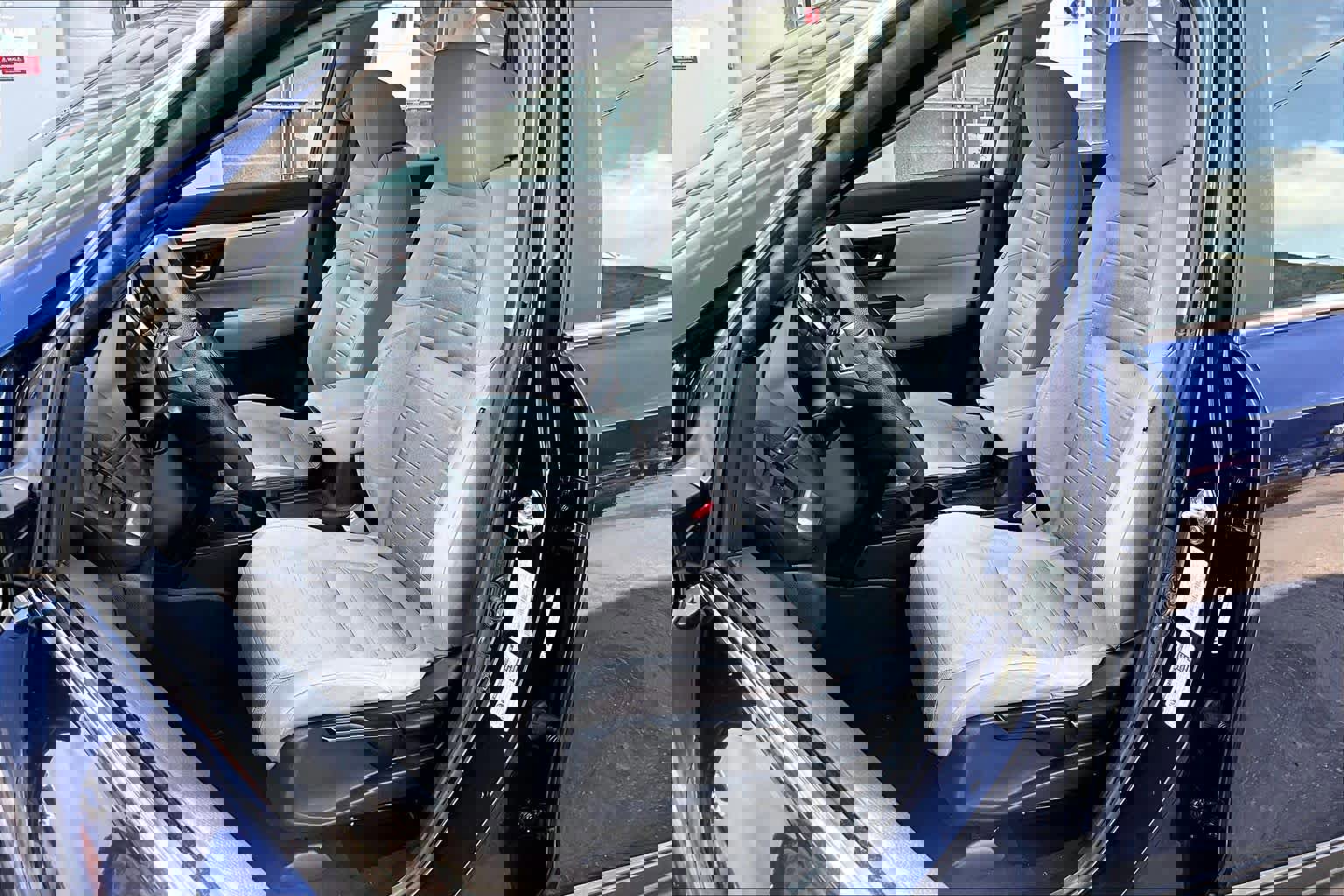 Used 2018 Honda CR-V LX image 11