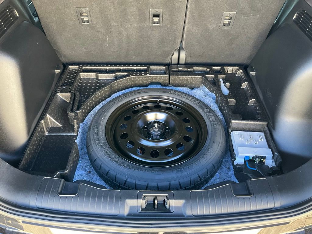 Certified 2024 Ford Escape ST-Line Elite w/ Premium Technology Package image 27