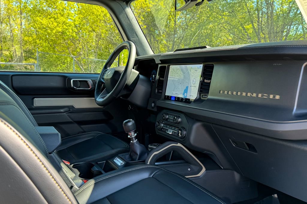 Certified 2025 Ford Bronco Badlands w/ Sasquatch Package AWD/4WD image 15