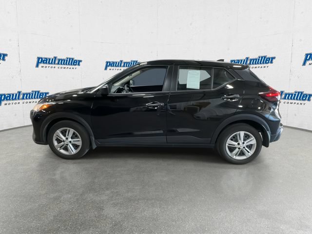 Used 2025 Nissan Kicks Play S FWD image 7
